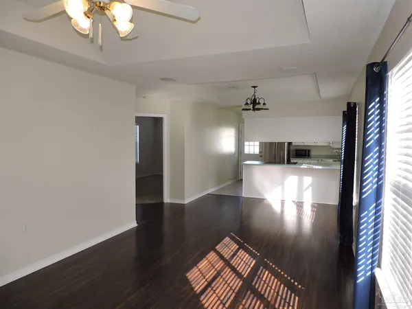 $1,500 | 1100 Sweetbriar Street, Cantonment, FL 32533