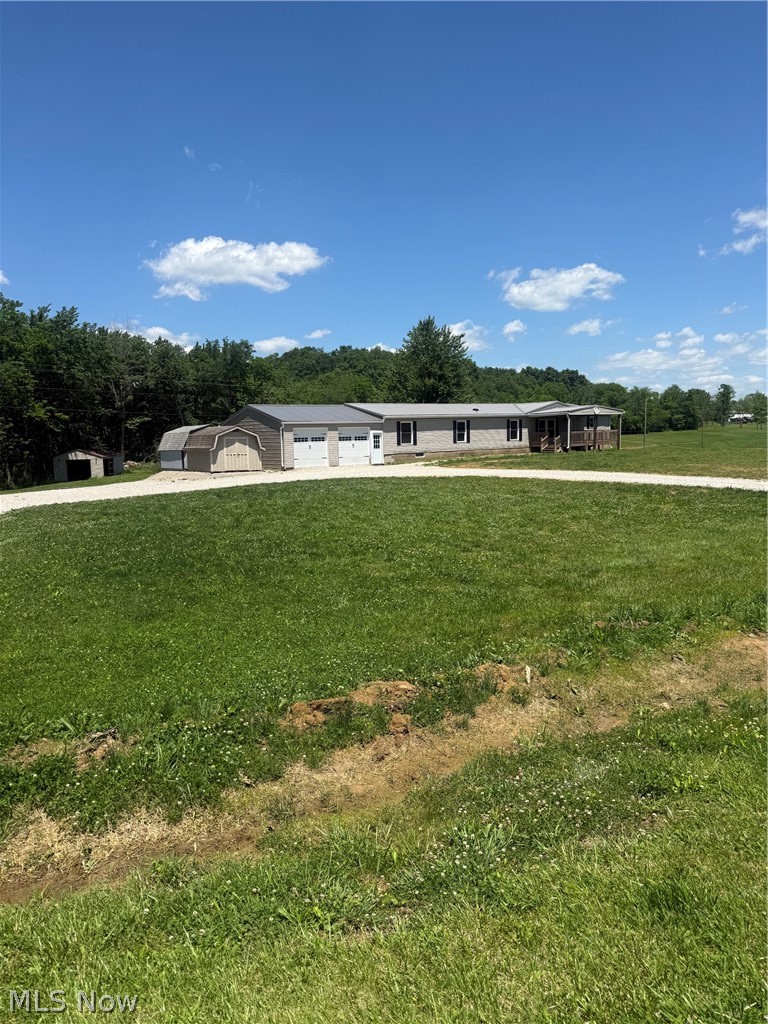 75663 Old Twenty One Road Kimbolton, OH 43749 - Photo 5 of 37