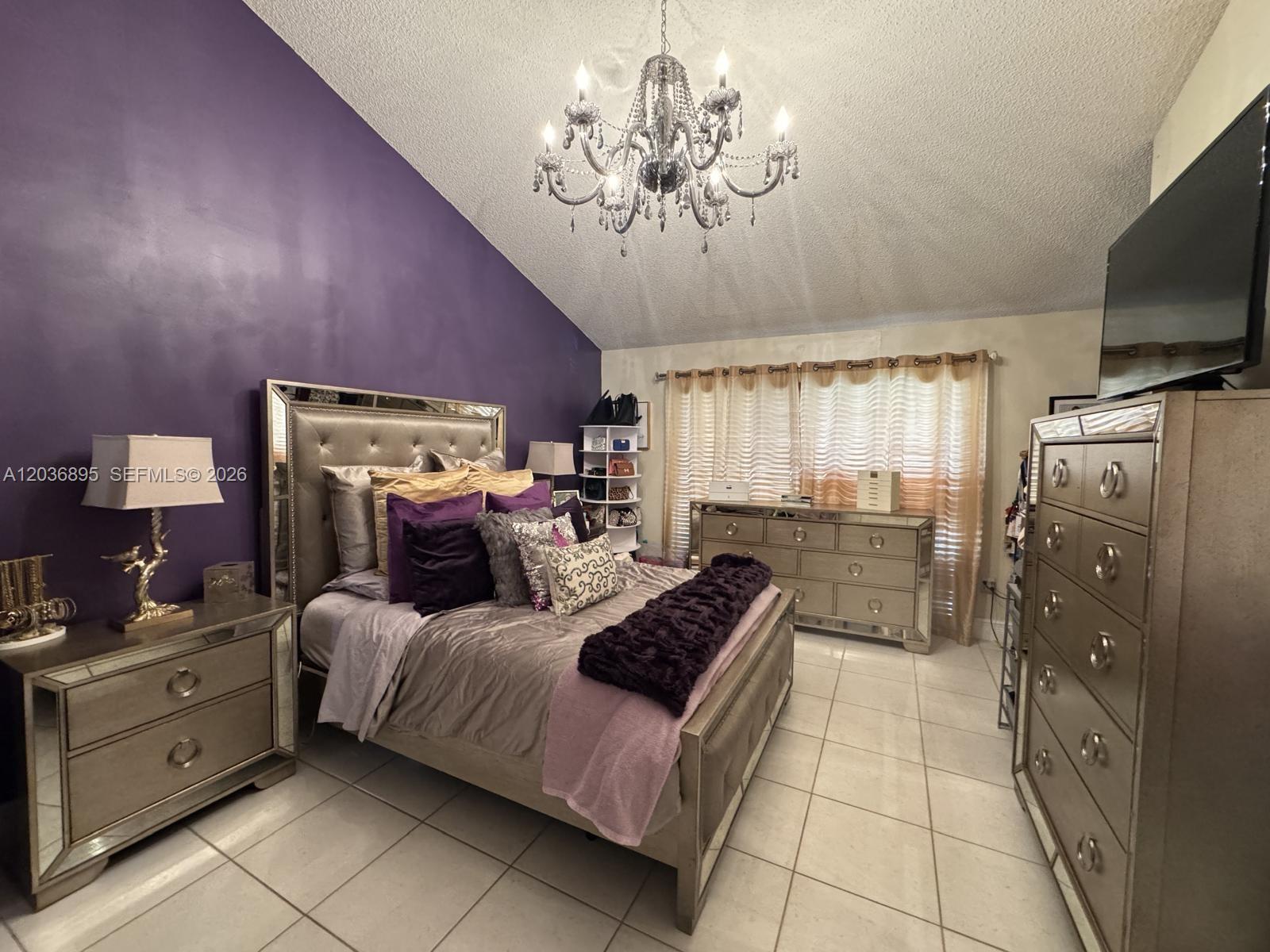 10044 Southwest 77th Court Miami, FL 33156 - Photo 11 of 20