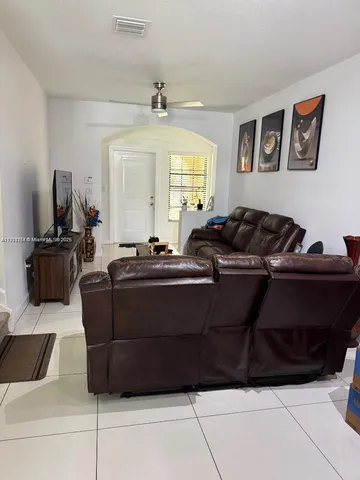 $509,900 | 424 Northeast 194th Terrace, Miami, FL 33179