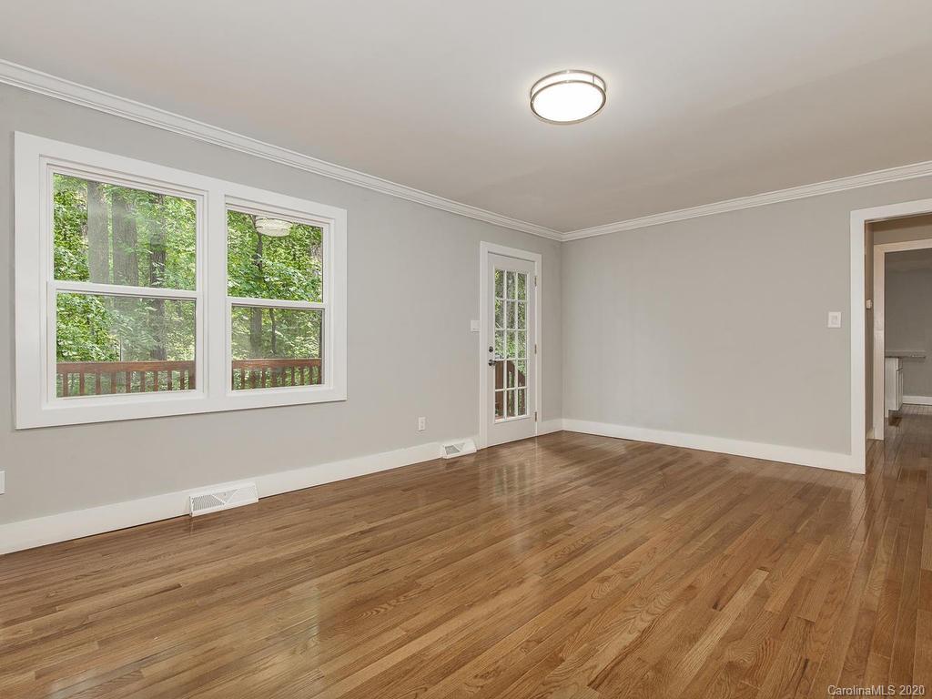 7325 Thermal Road Charlotte, NC 28211 - Photo 14 of 24 Gallery Image 14