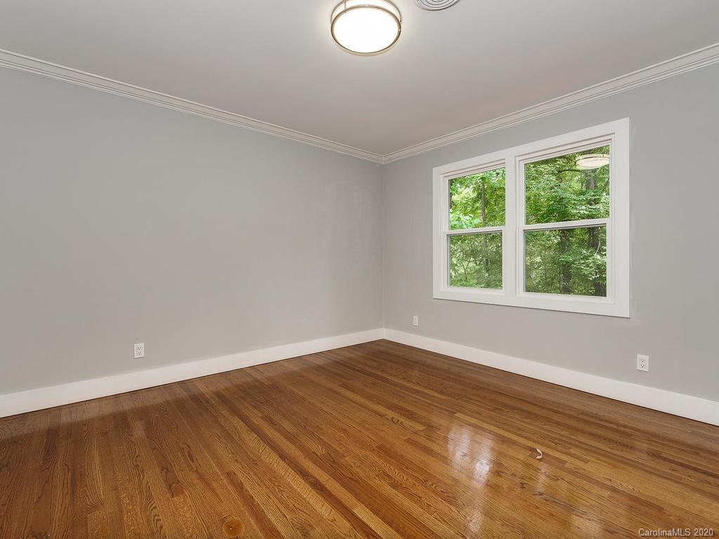 7325 Thermal Road Charlotte, NC 28211 - Photo 19 of 24 Gallery Image 19