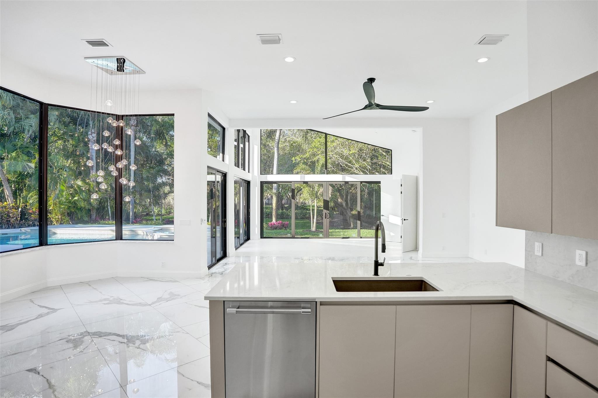 4701 Pine Tree Drive Boynton Beach, FL 33436 - Photo 18 of 76 Photo 18