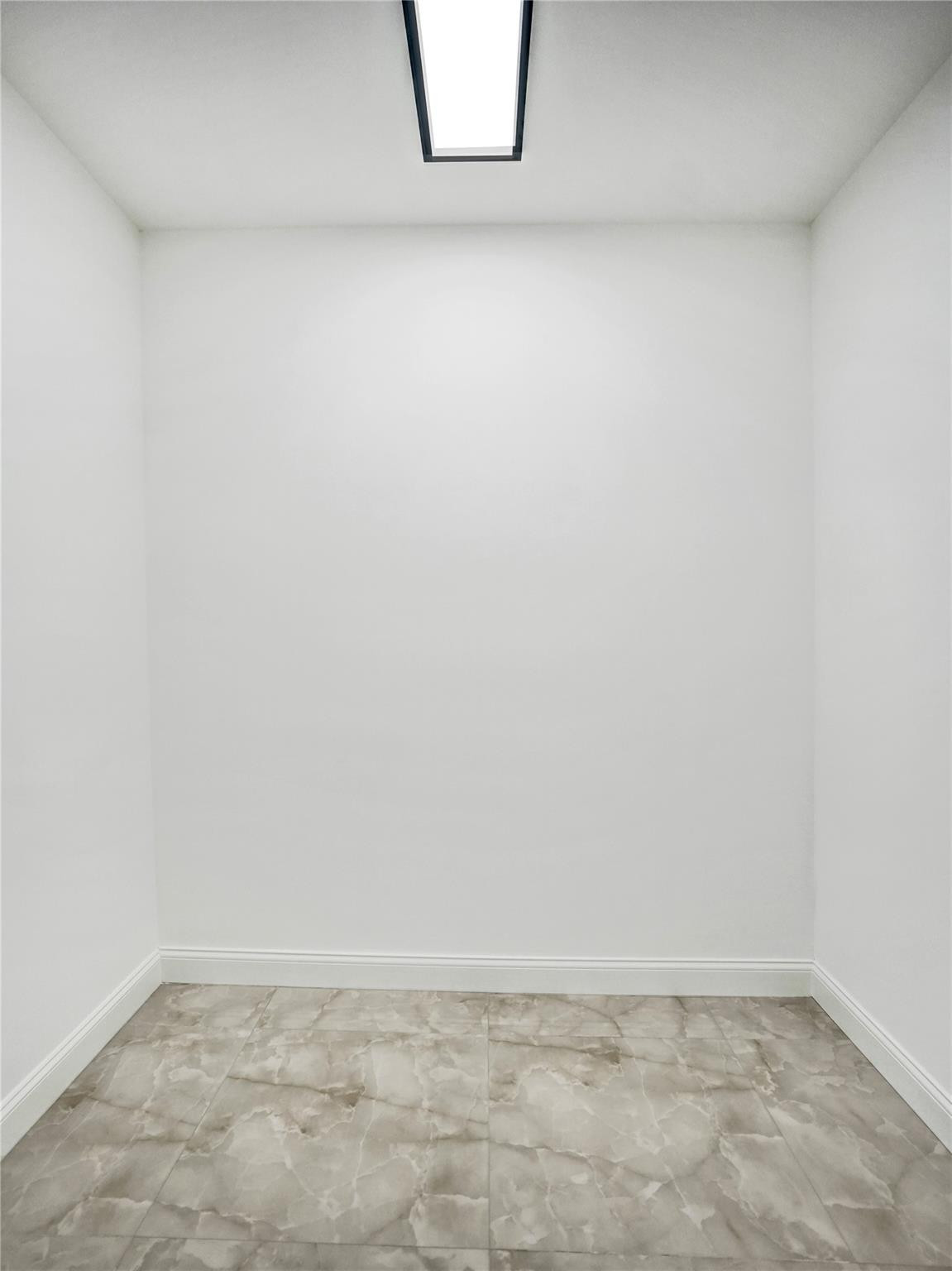 4701 Pine Tree Drive Boynton Beach, FL 33436 - Photo 32 of 76 Photo 32