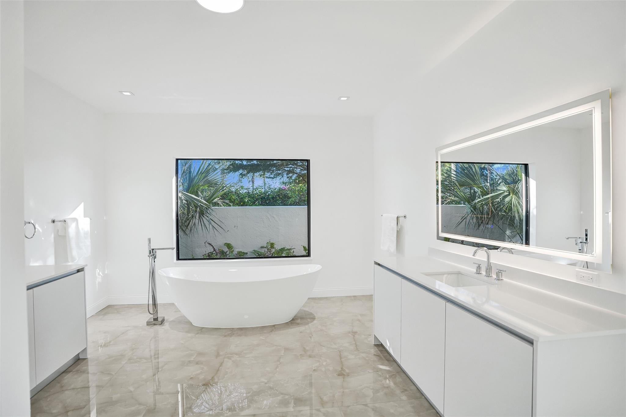 4701 Pine Tree Drive Boynton Beach, FL 33436 - Photo 34 of 76 Photo 34