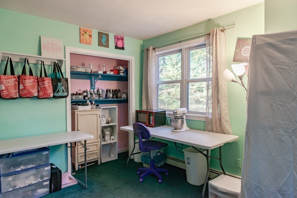14 1/2 Wapping Road Kingston, MA 02364 - Photo 17 of 20 Gallery Image 17