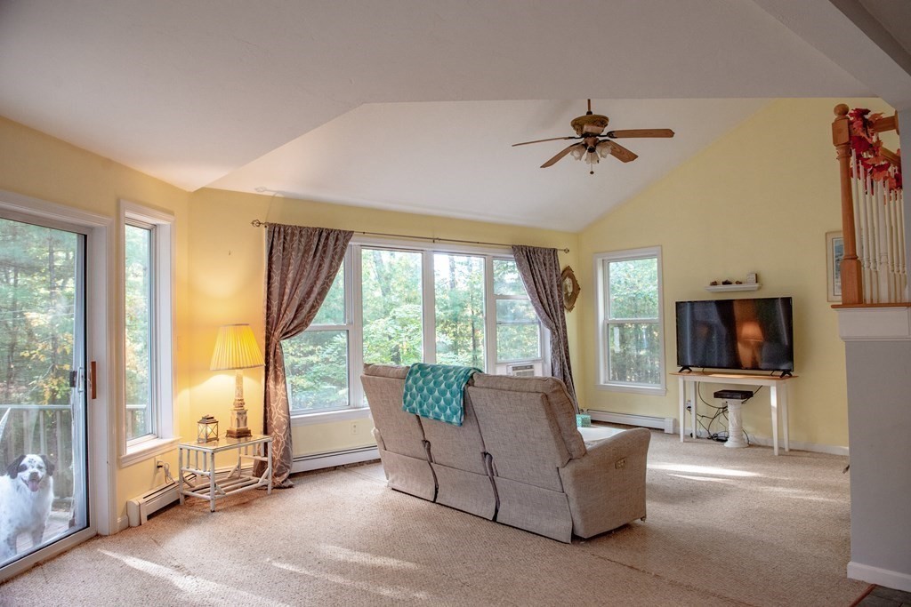 14 1/2 Wapping Road Kingston, MA 02364 - Photo 3 of 20 Gallery Image 3