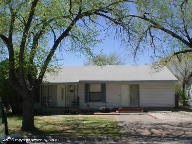 1101 North Spring Street Amarillo, TX 79107 - Photo 1 of 1 Front View
