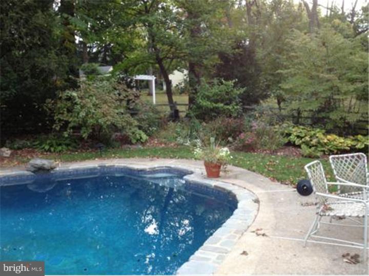 248 Berkley Road Devon, PA 19333 - Photo 20 of 20