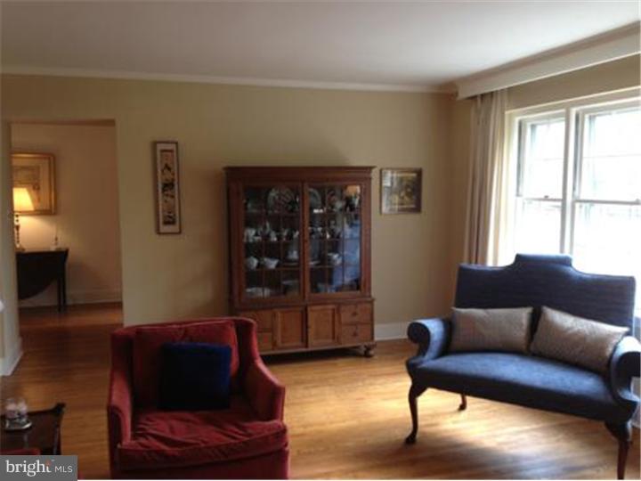 248 Berkley Road Devon, PA 19333 - Photo 3 of 20
