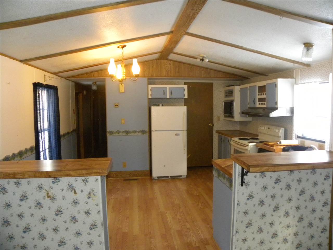 563 South Wheelock Road Lyndon, VT 05851 - Photo 4 of 14 Gallery Image 4