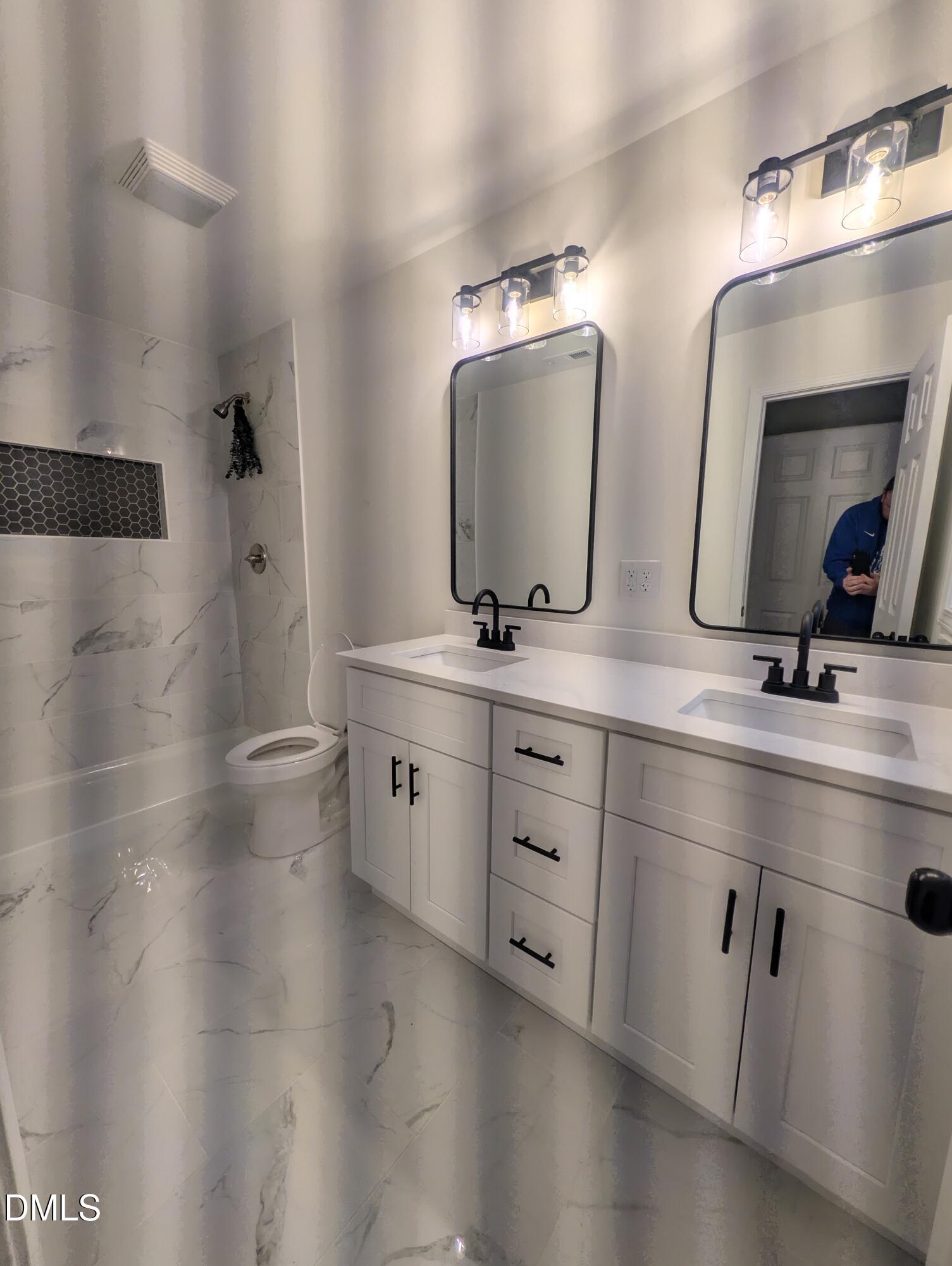 111 Dunstan Avenue Durham, NC 27707 - Photo 7 of 14 Image 07