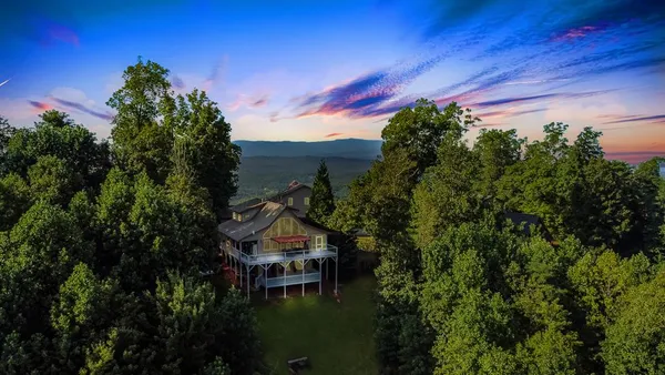 $495,000 | 111 Trophy Buck Point, Murphy, NC 28906