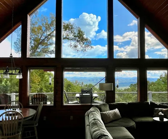 $495,000 | 111 Trophy Buck Point, Murphy, NC 28906