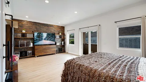 $1,899,999 | 5136 Berryman Avenue, Culver City, CA 90230