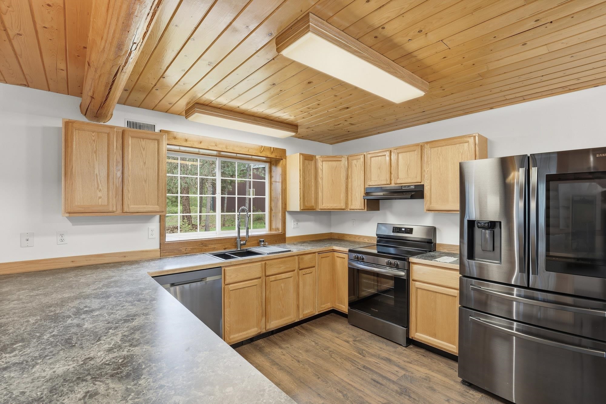 2120 North Christensen Road Medical Lake, WA 99022 - Photo 10 of 48 Gallery Image 10
