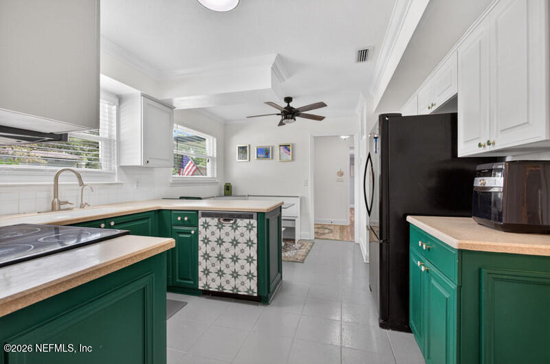 4842 San Clerc Road Jacksonville, FL 32217 - Photo 10 of 24 Kitchen