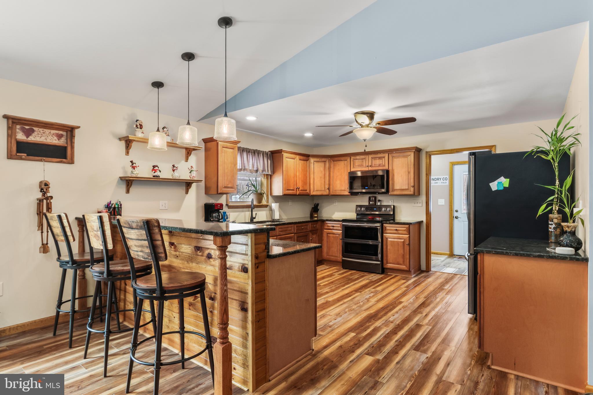 405 Rabbit Run Road Andreas, PA 18211 - Photo 11 of 57