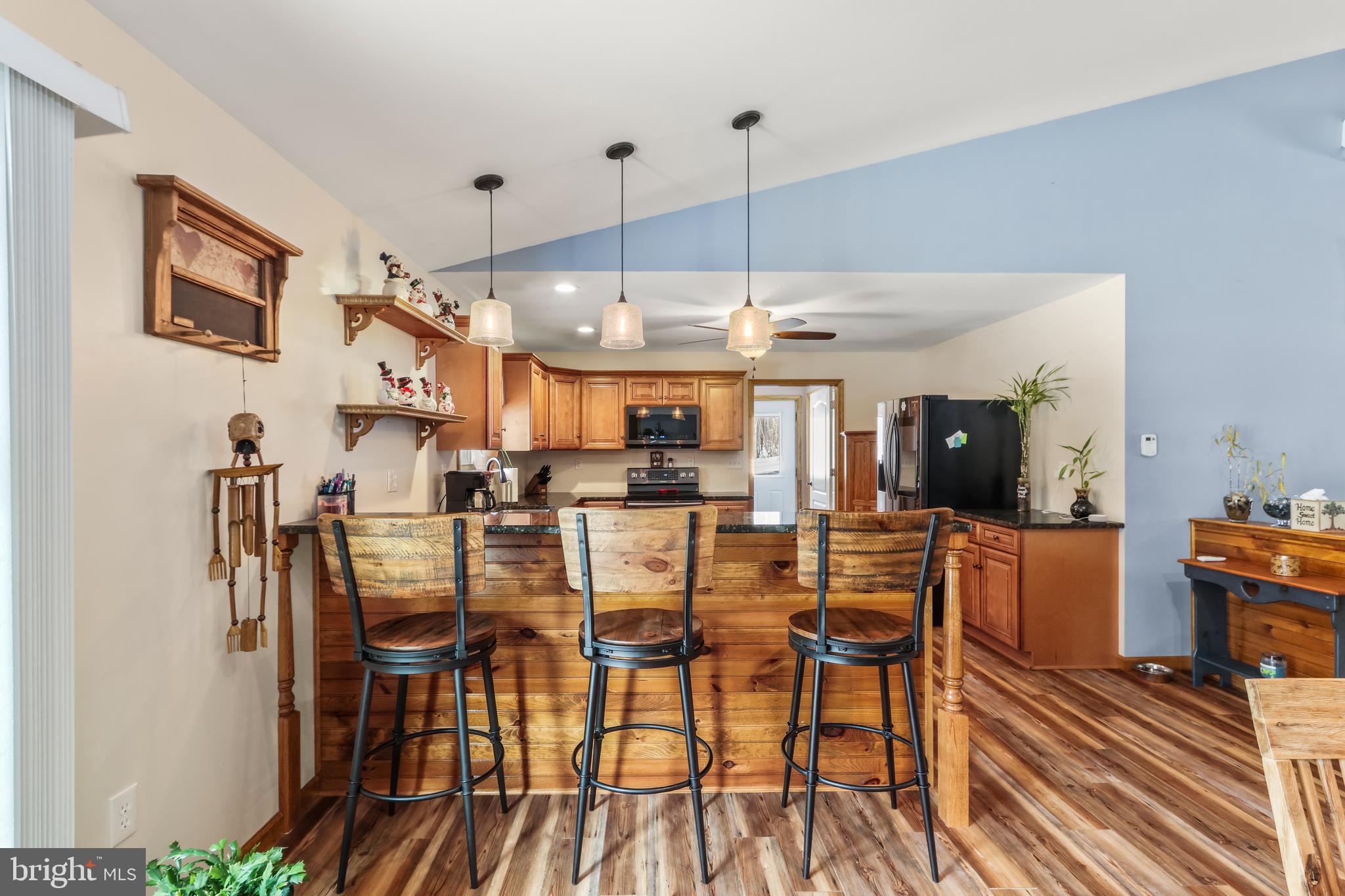 405 Rabbit Run Road Andreas, PA 18211 - Photo 9 of 57