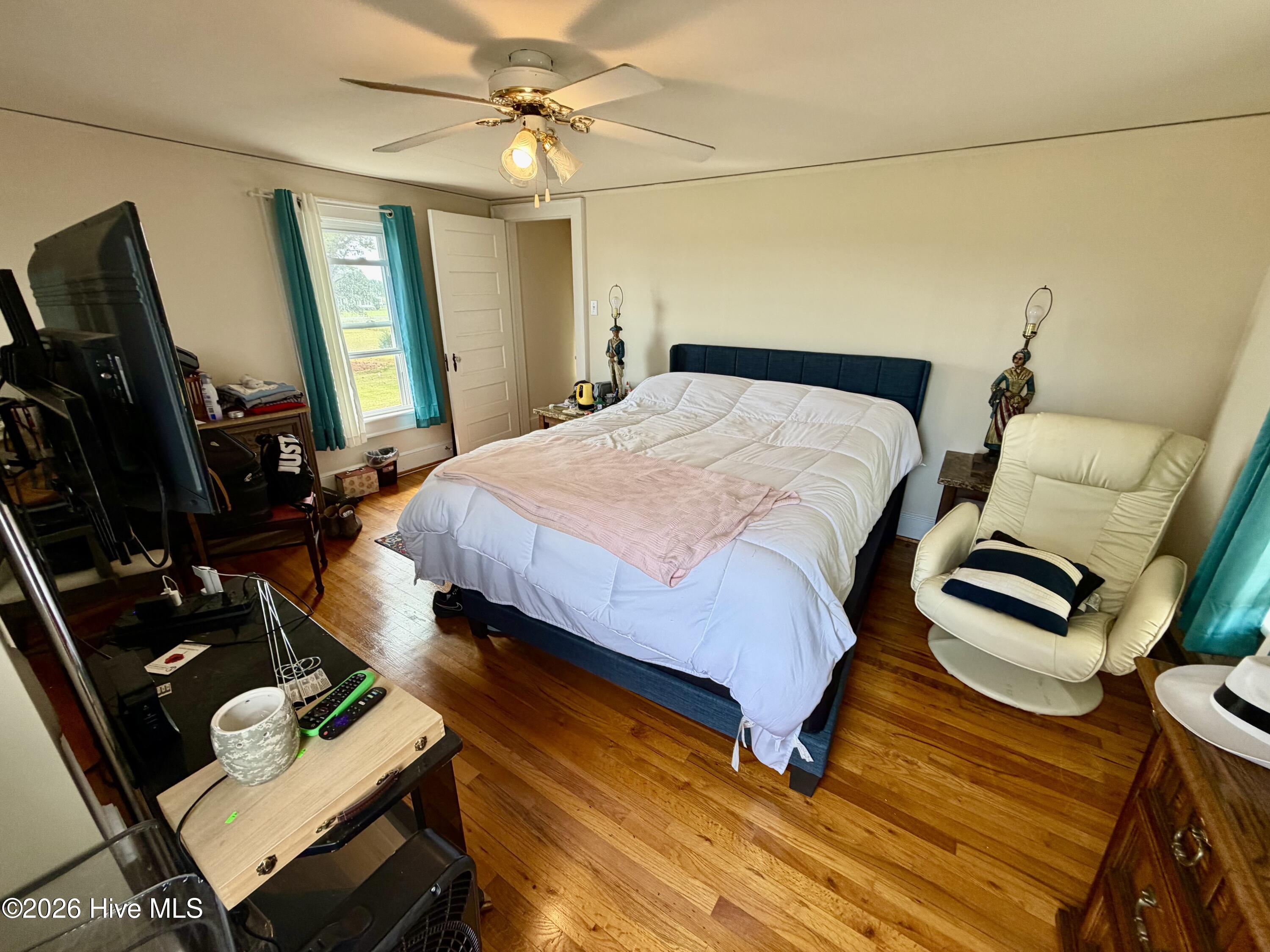 1143 Double Bridge Road Elizabeth City, NC 27909 - Photo 21 of 29 2nd floor bedroom