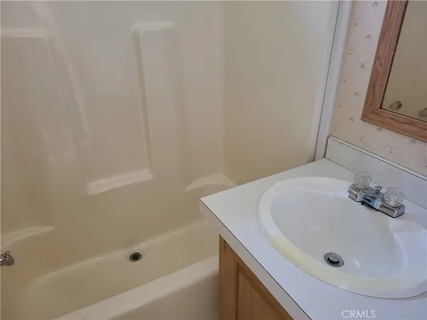 $70,000 | 26734 Peach, Unit 112, Perris, CA 92570