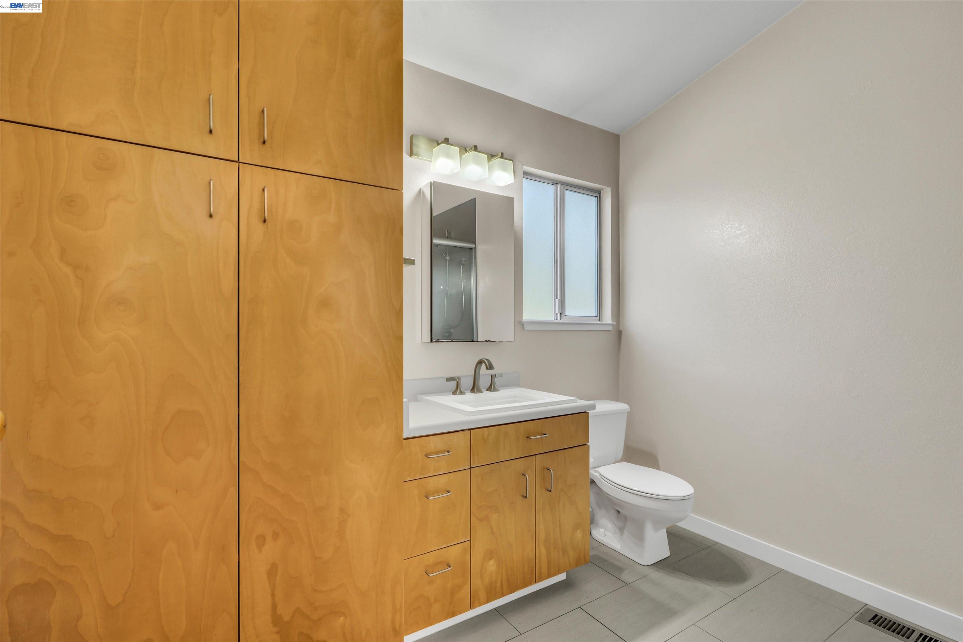 1450 Finley Road Pleasanton, CA 94588 - Photo 40 of 54