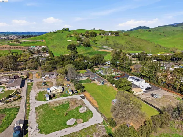 $2,375,000 | 1450 Finley Road, Pleasanton, CA 94588