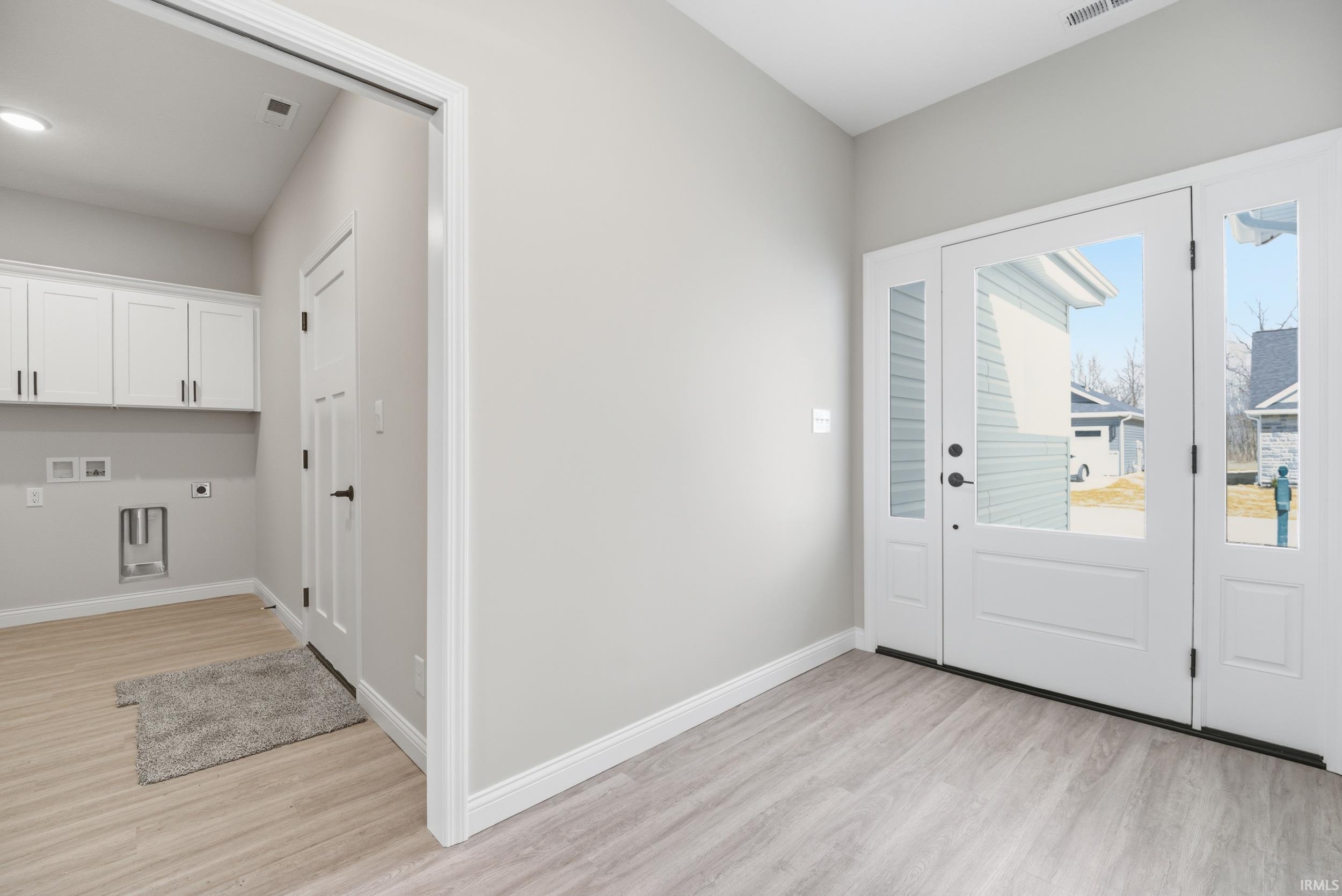 4084 Peterborough Road West Lafayette, IN 47906 - Photo 3 of 34