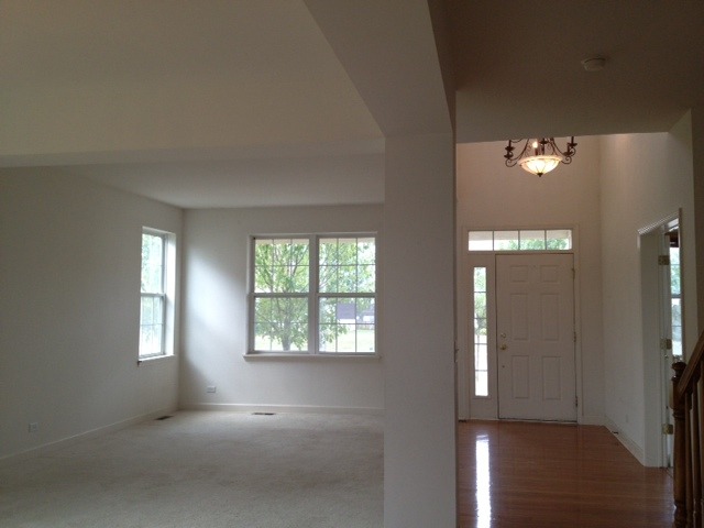 2724 Moraine Valley Road Wauconda, IL 60084 - Photo 4 of 21
