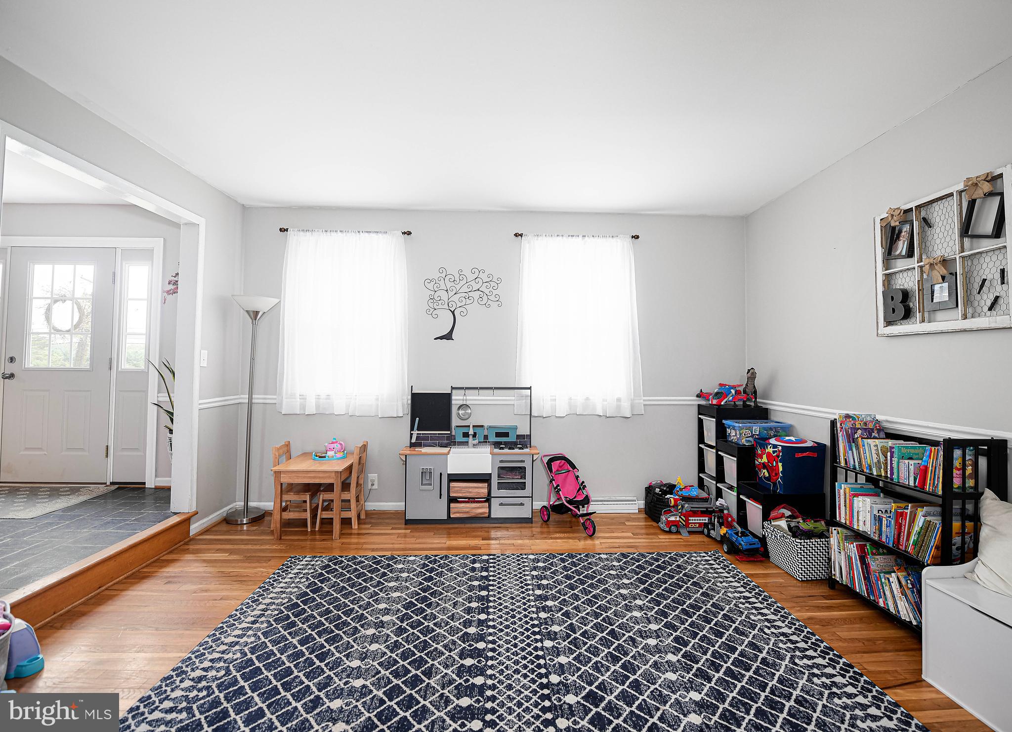 3010 Paper Mill Road Phoenix, MD 21131 - Photo 6 of 35 Formal living room
