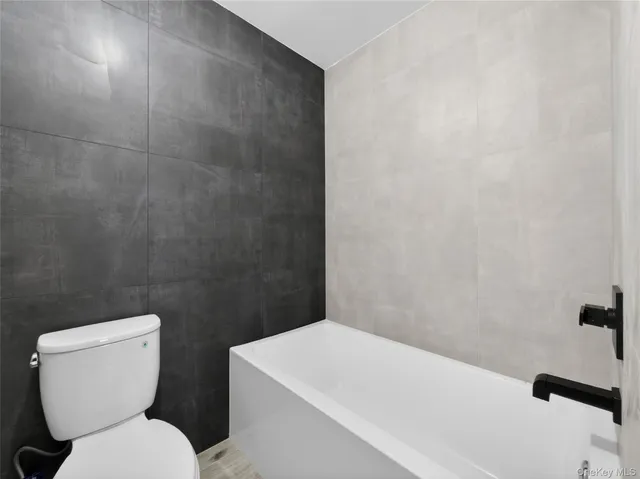 $1,895,000 | 13 Elener Lane, Unit 202, Spring Valley, NY 10977