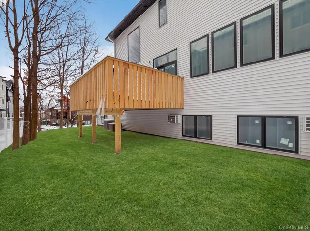 $1,895,000 | 13 Elener Lane, Unit 202, Spring Valley, NY 10977