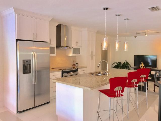 7002 Holly Road Miami Lakes, FL 33014 - Photo 1 of 20 FullSizeRender (60)