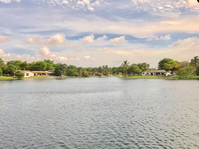 7002 Holly Road Miami Lakes, FL 33014 - Photo 11 of 20 FullSizeRender (52)