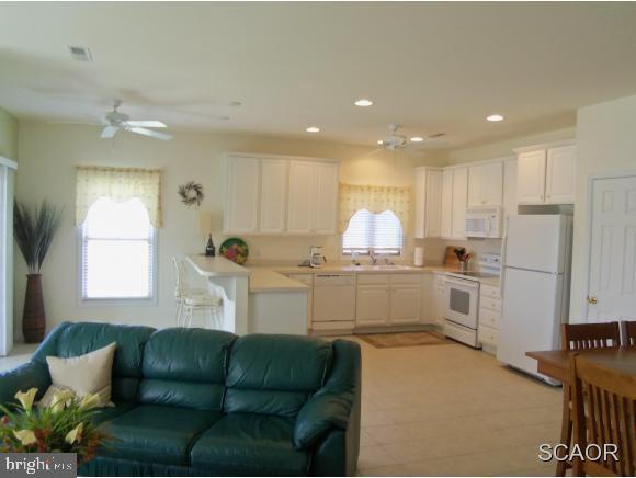 38754 Skipjack Village Road, Unit 12 Bethany Beach, DE 19930 - Photo 9 of 24 Gallery Image 9