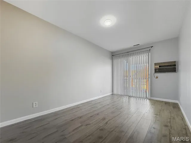 $119,900 | 10010 South Bunker Hill Drive, Unit H, St. Louis, MO 63123