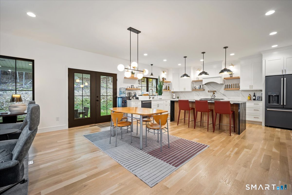 38 Hickory Lane Ridgefield, CT 06877 - Photo 9 of 40