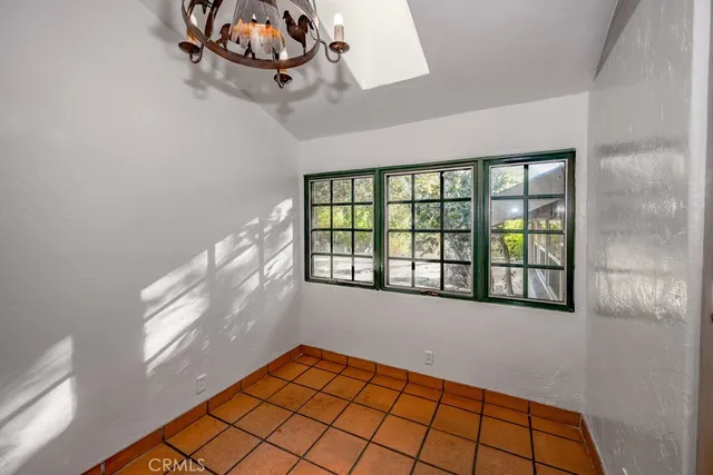 $14,500 | 4228 Beulah Drive, La Canada Flintridge, CA 91011