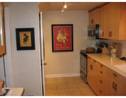 23 Laurel Hill Road Southbridge, MA 01550 - Photo 5 of 26 Gallery Image 5