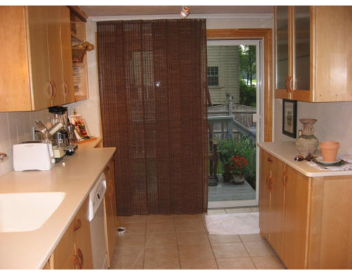 23 Laurel Hill Road Southbridge, MA 01550 - Photo 7 of 26 Gallery Image 7