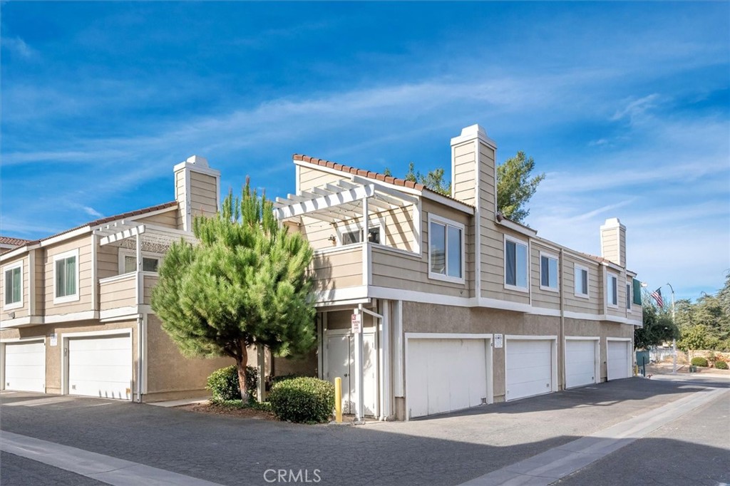 31321 The Old Road, Unit F Castaic, CA 91384 - Photo 1 of 1 Gallery Image 1