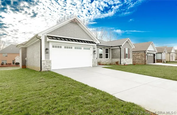 $479,900 | 2430 Ridgewood Court, Unit LOT 915), Jeffersonville, IN 47130