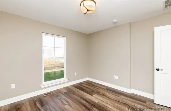 $479,900 | 2430 Ridgewood Court, Unit LOT 915), Jeffersonville, IN 47130