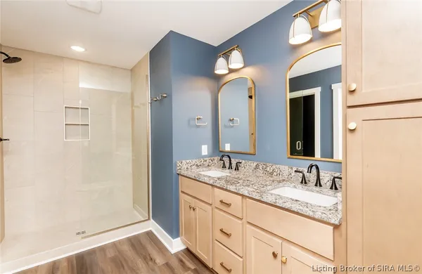 $479,900 | 2430 Ridgewood Court, Unit LOT 915), Jeffersonville, IN 47130