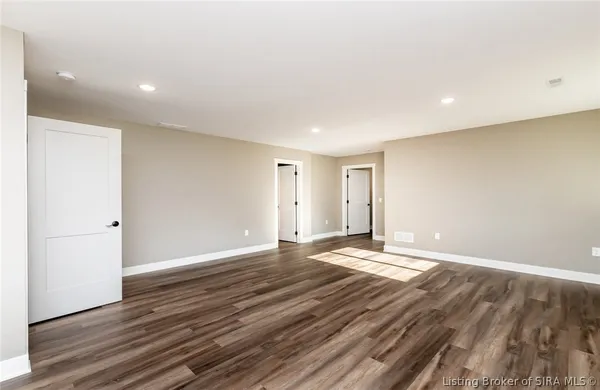 $479,900 | 2430 Ridgewood Court, Unit LOT 915), Jeffersonville, IN 47130