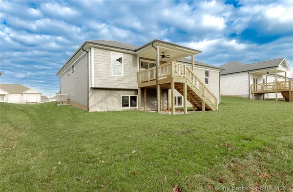 $479,900 | 2430 Ridgewood Court, Unit LOT 915), Jeffersonville, IN 47130