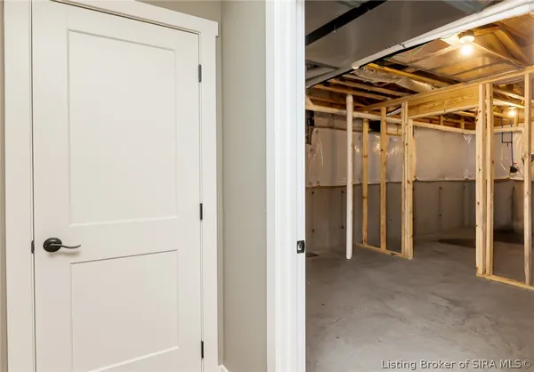 $479,900 | 2430 Ridgewood Court, Unit LOT 915), Jeffersonville, IN 47130