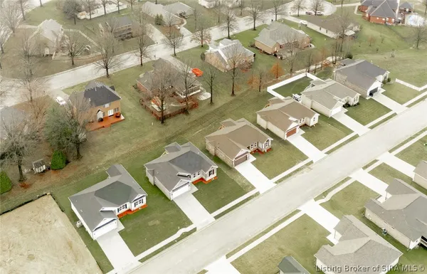 $479,900 | 2430 Ridgewood Court, Unit LOT 915), Jeffersonville, IN 47130