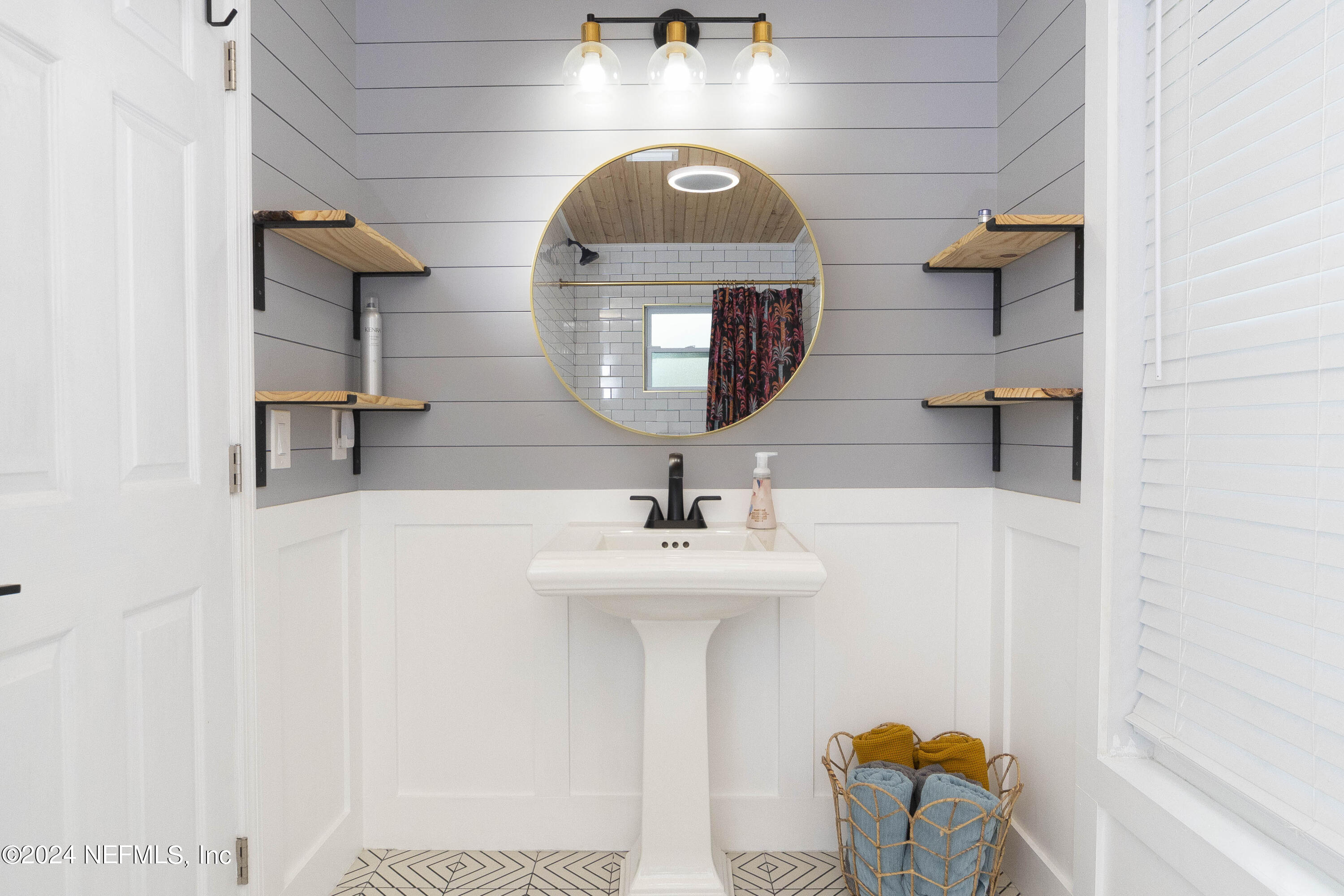 831 Rita Circle St. Augustine, FL 32086 - Photo 16 of 28 Beautiful Bath