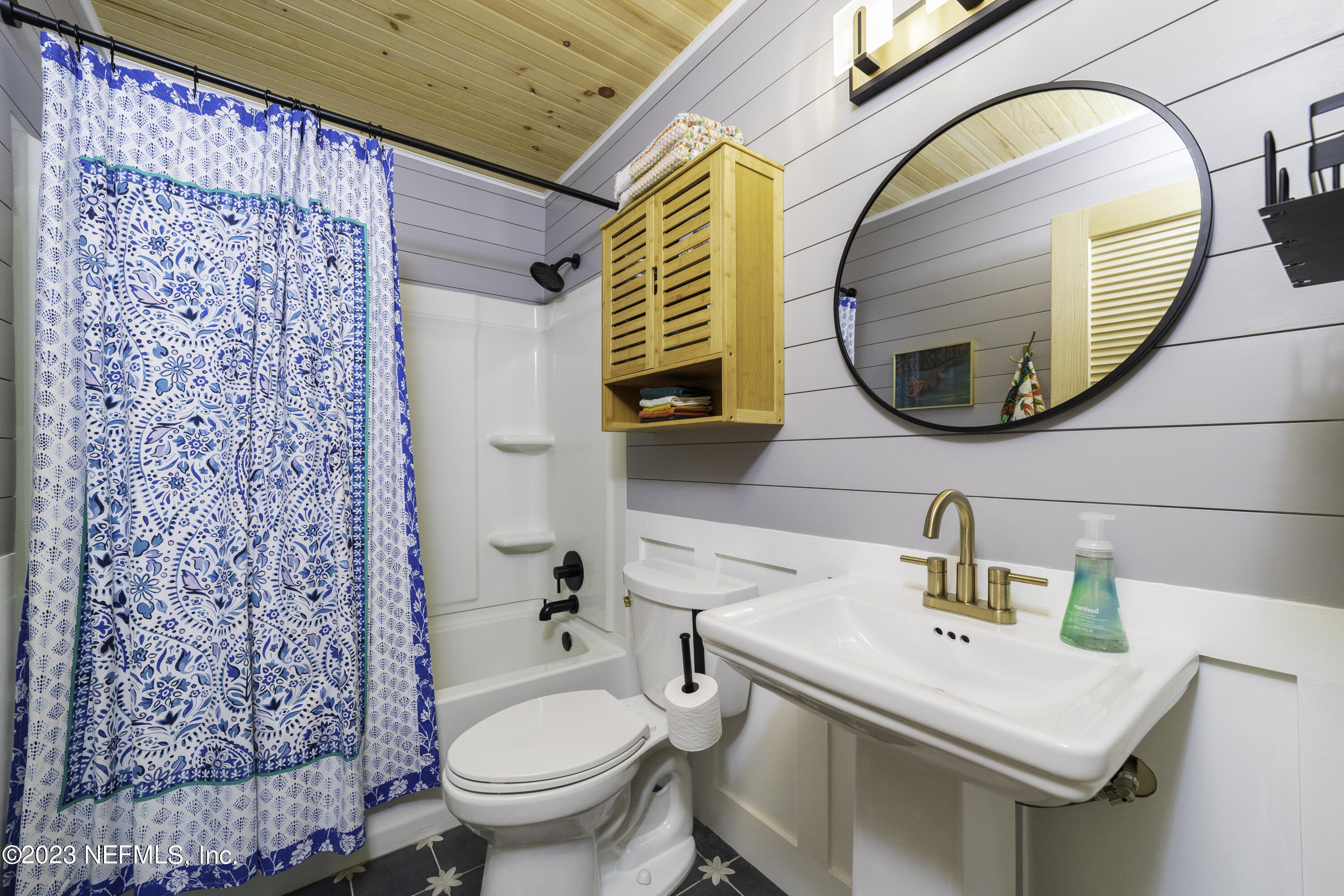 831 Rita Circle St. Augustine, FL 32086 - Photo 22 of 28 Second Bath